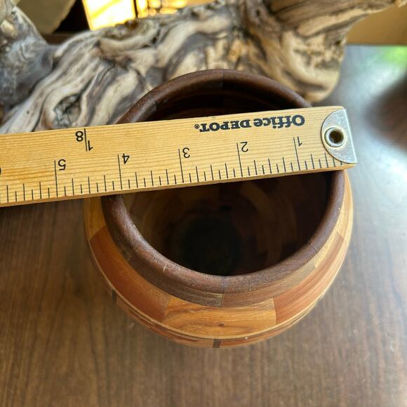 Vintage SOUTHWEST HAND TURNED WOOD Art VASE 7.5” tall - Picture 10 of 10